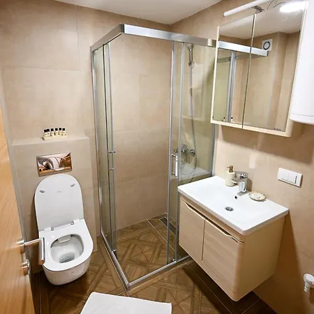 Atos Lux & * 즐라티보