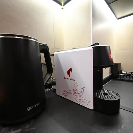 Atos Lux & 즐라티보