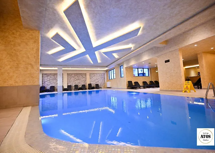 Atos Lux & アパート