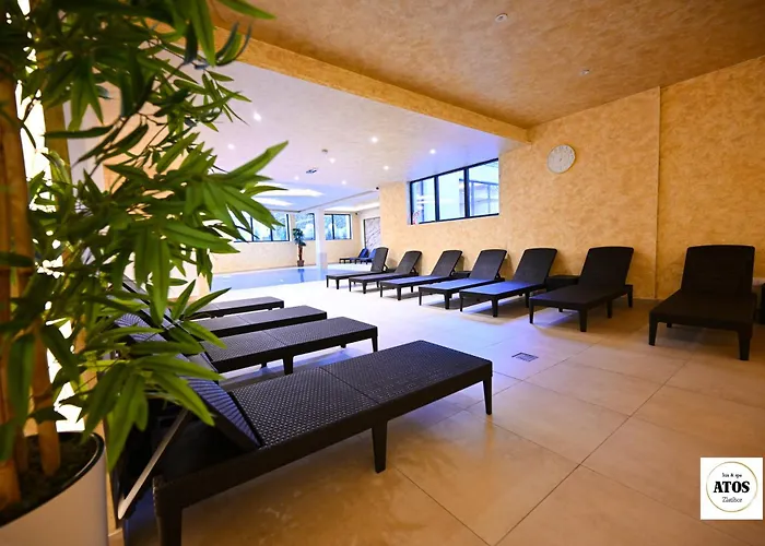 Atos Lux & アパート ズラティボール