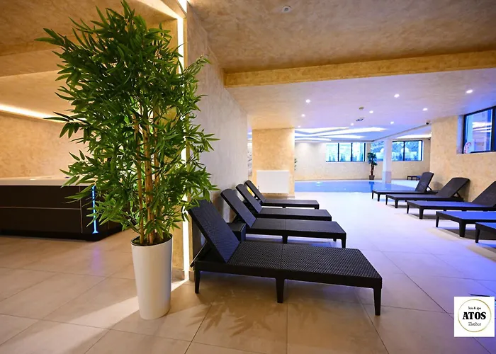 Atos Lux & アパート