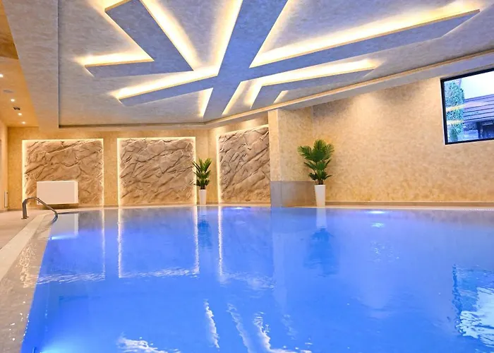 Atos Lux & アパート