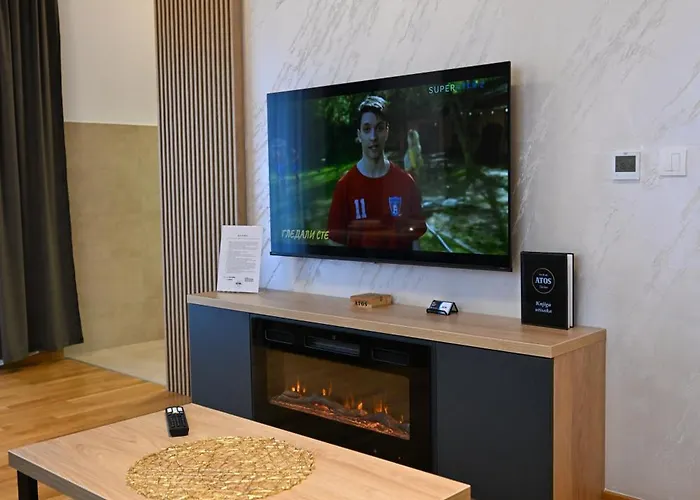 アパート Atos Lux &